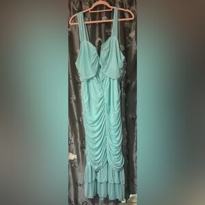 Beautiful Aqua ruched dress fits 18-22